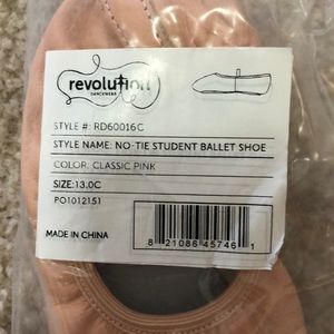 Brand new No-Tie Student Ballet Shoe Revolution Style #: RD60016C